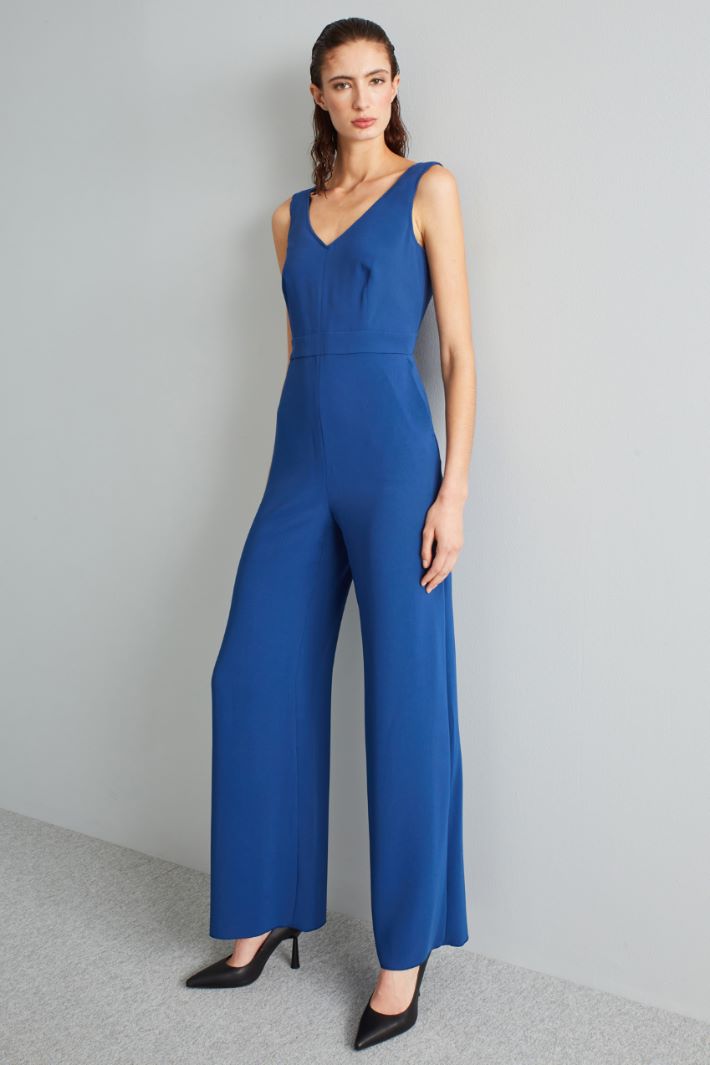 Double V-neck jumpsuit Intrend - 3