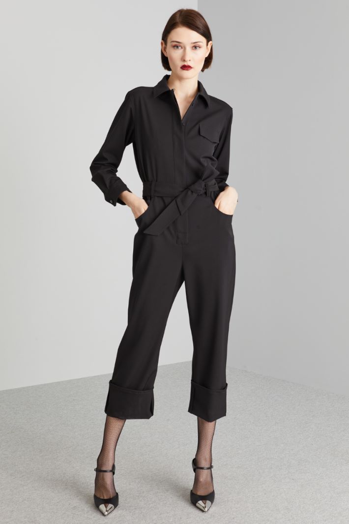 Turn-up jumpsuit in stretch gabardine Intrend - 2