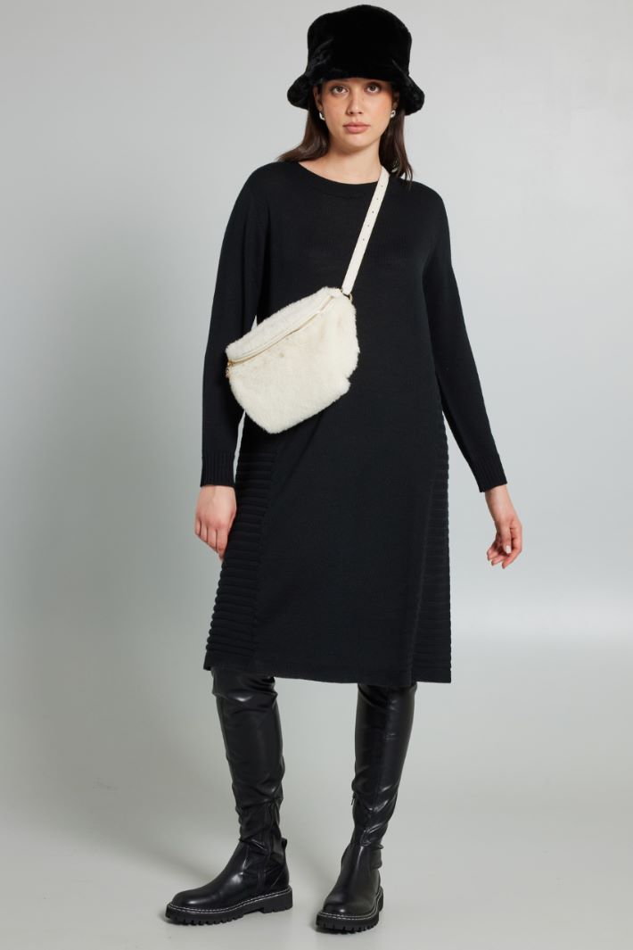 Wool knit dress Intrend