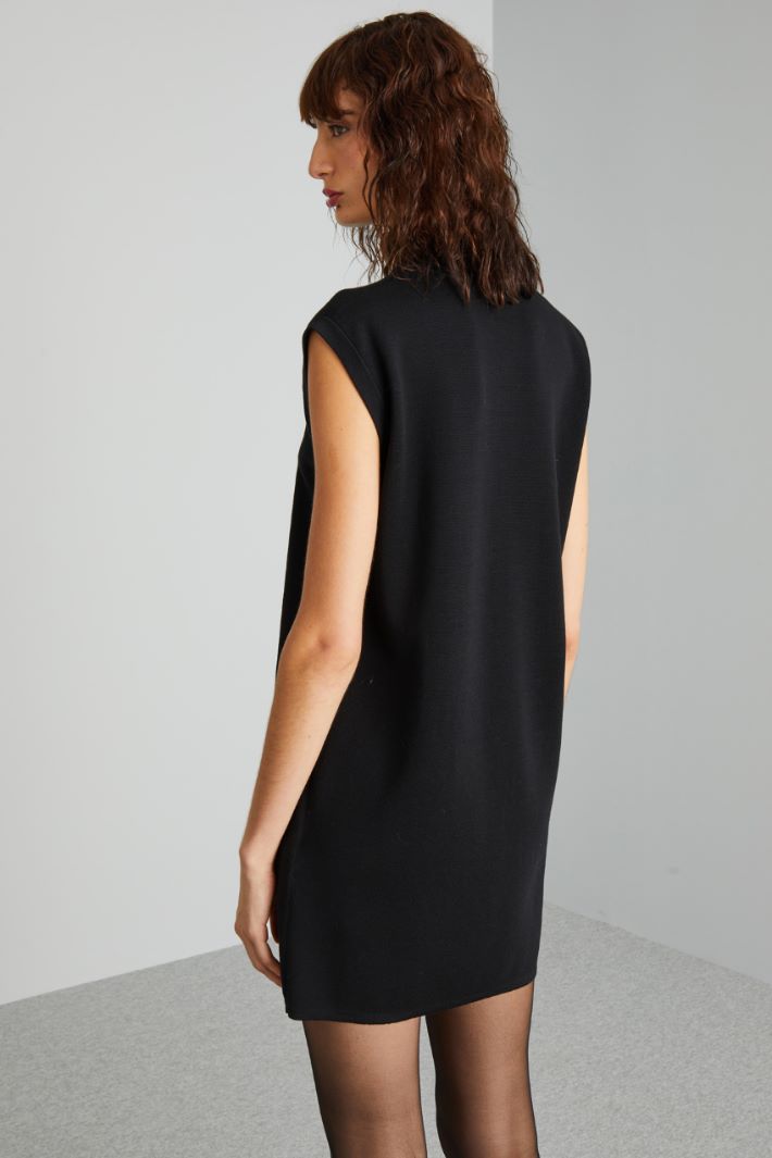 Sleeveless wool dress Intrend - 2