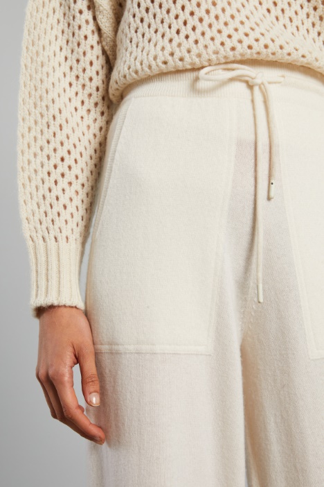 Pantaloni in maglia con coulisse