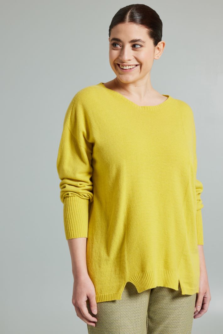 Sweater with micro slits Intrend - 3