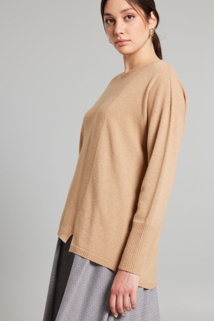 Sweater with micro slits Intrend - 3