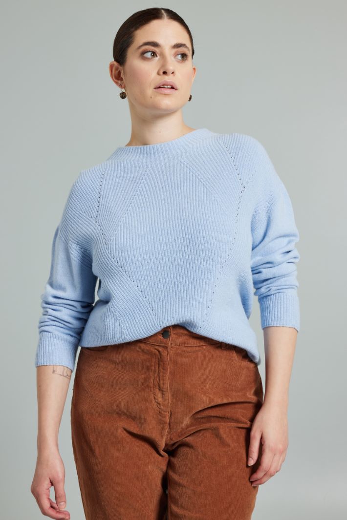 Straight viscose blend sweater Intrend - 3