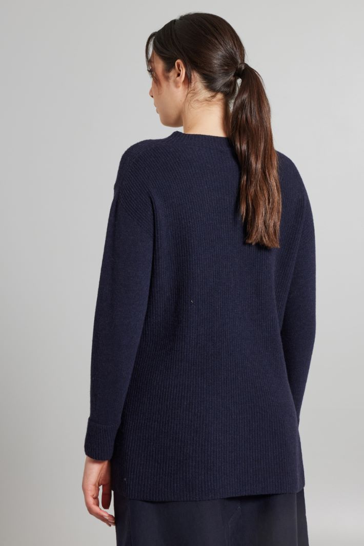 Straight viscose blend sweater Intrend - 2