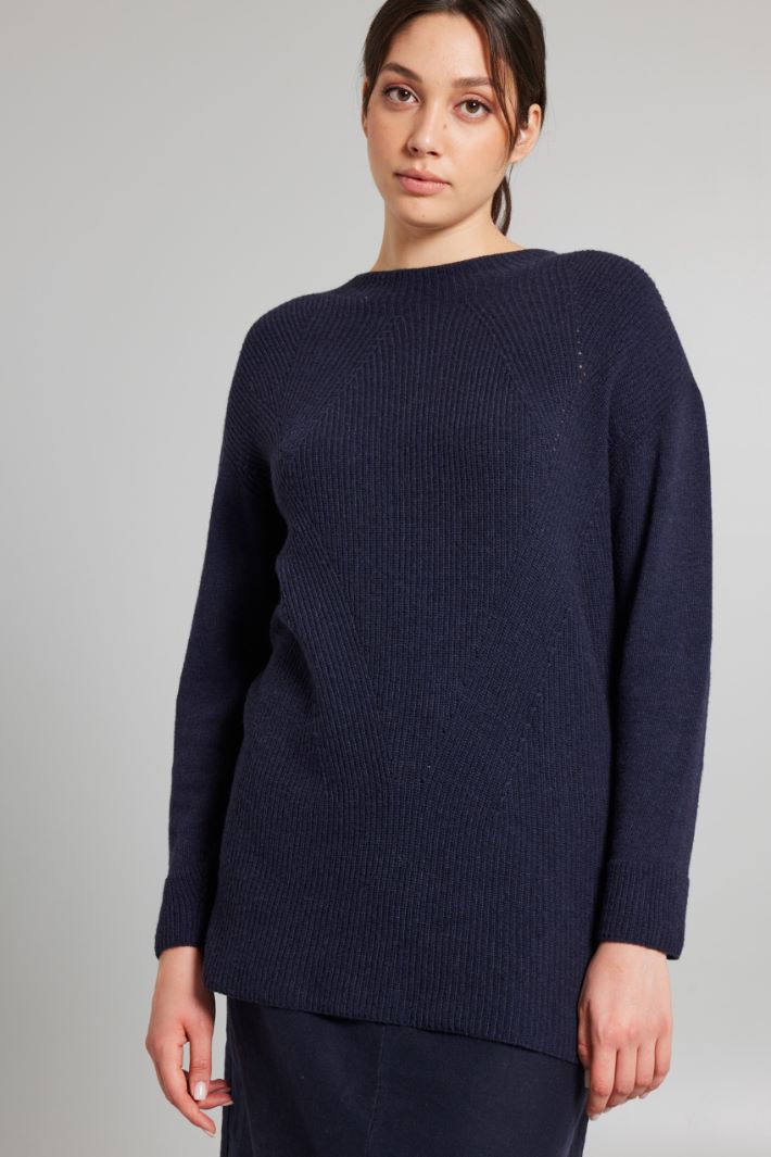 Straight viscose blend sweater Intrend - 3