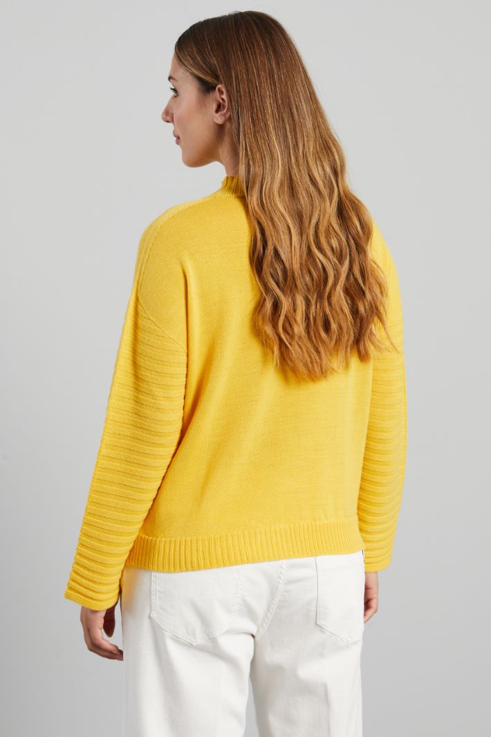 Sweater with horizontal ribbing Intrend - 2