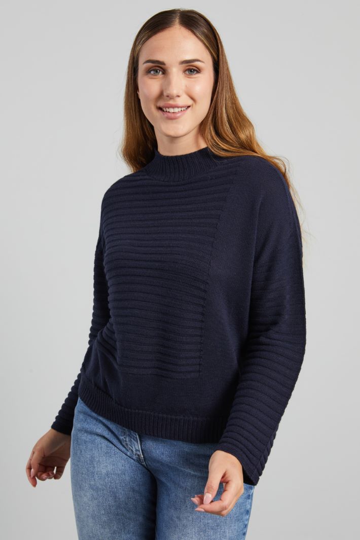 Sweater with horizontal ribbing Intrend - 3