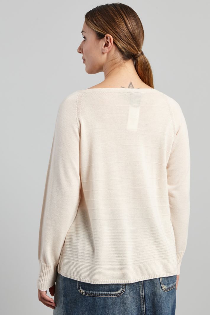 Light crepe sweater Intrend - 2