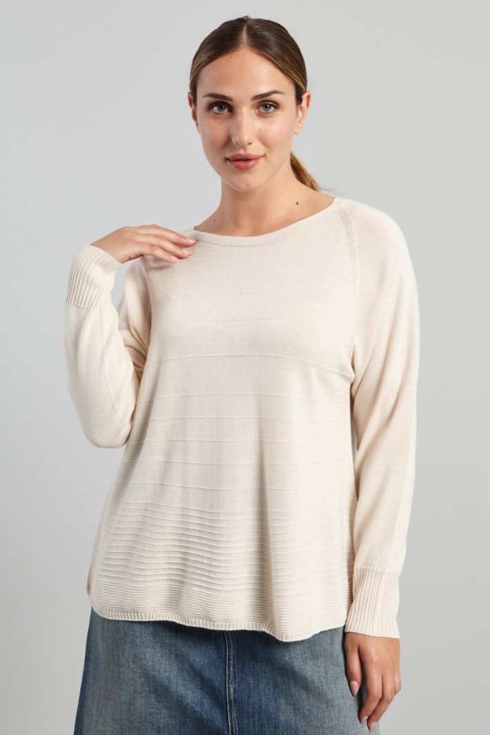 Light crepe sweater Intrend - 3