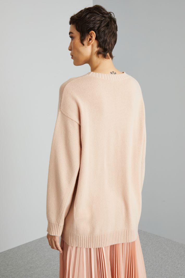 Sweater with raised details Intrend - 2