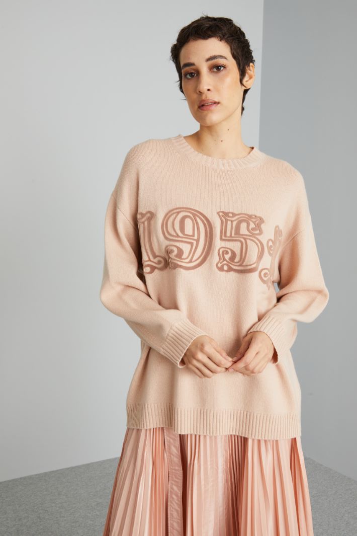 Sweater with raised details Intrend - 3