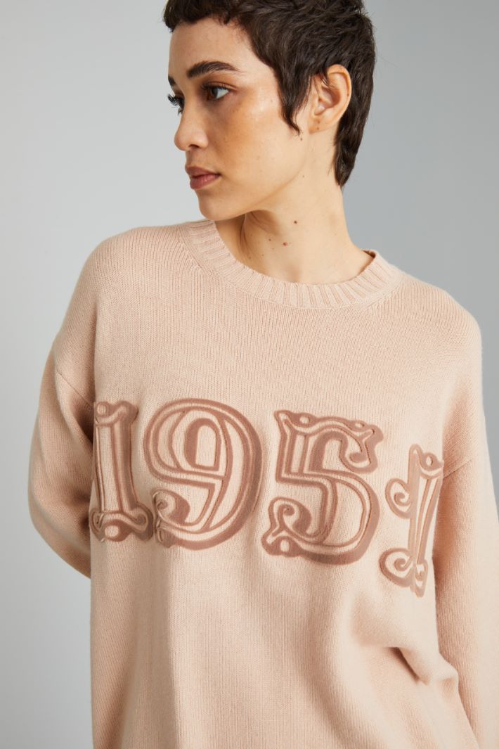 Sweater with raised details Intrend - 4