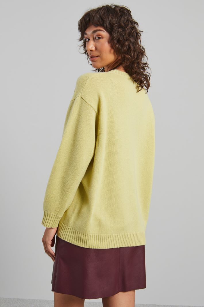 Sweater with raised details Intrend - 2