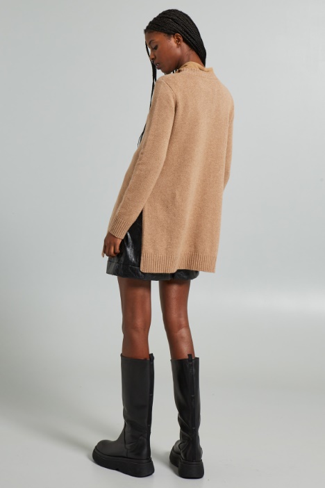 Jersey largo con aberturas