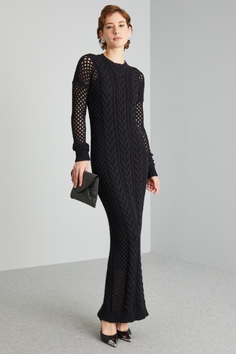 Knitted dress with openwork sleeves Intrend