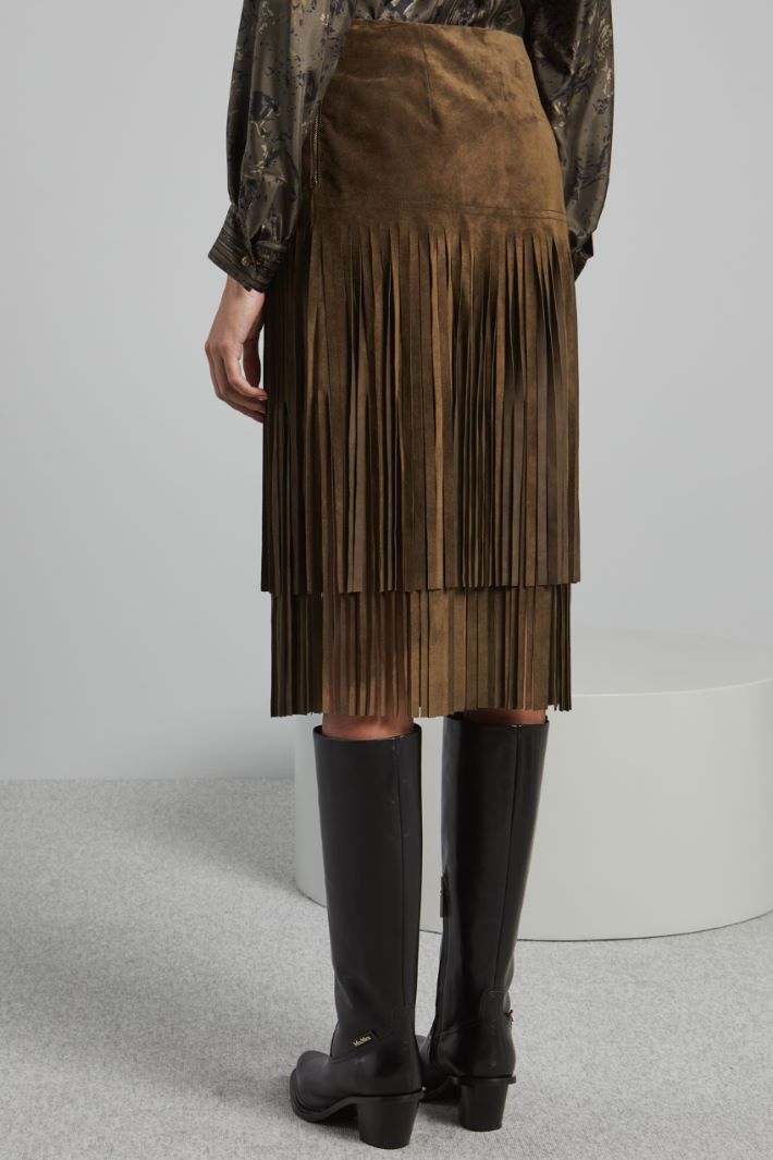Suede skirt with fringe Intrend - 3