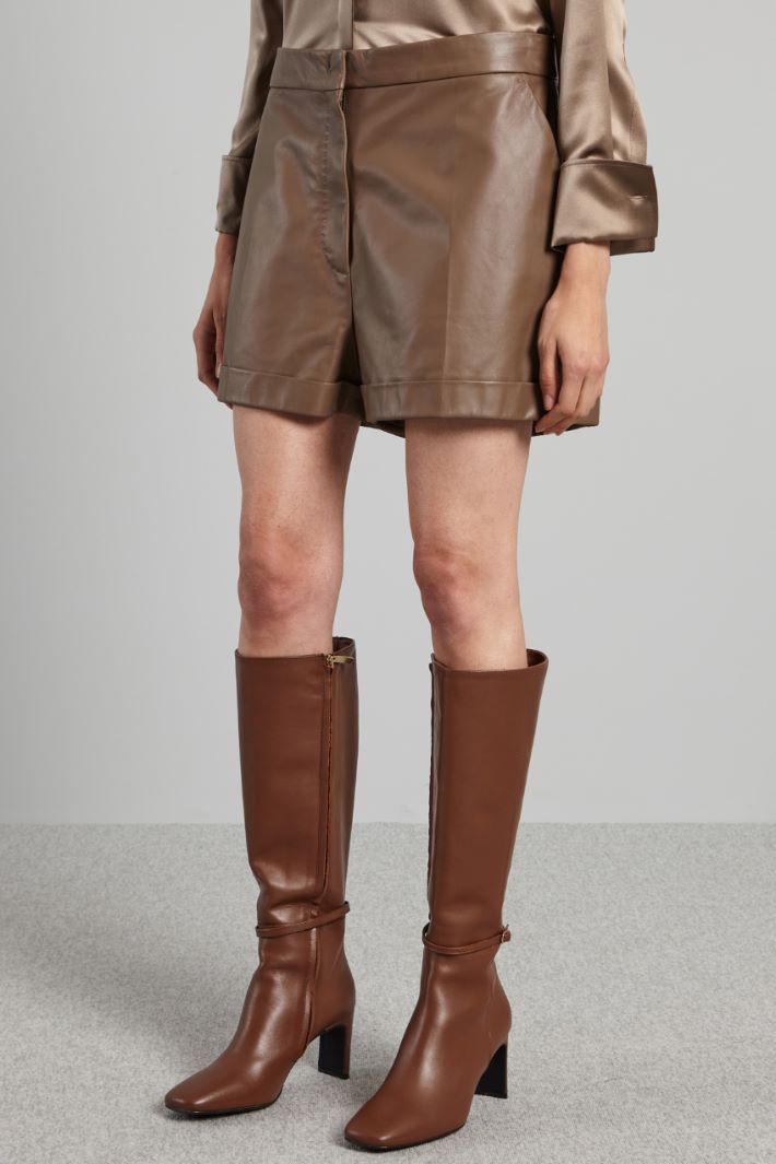 Nappa leather shorts Intrend - 3