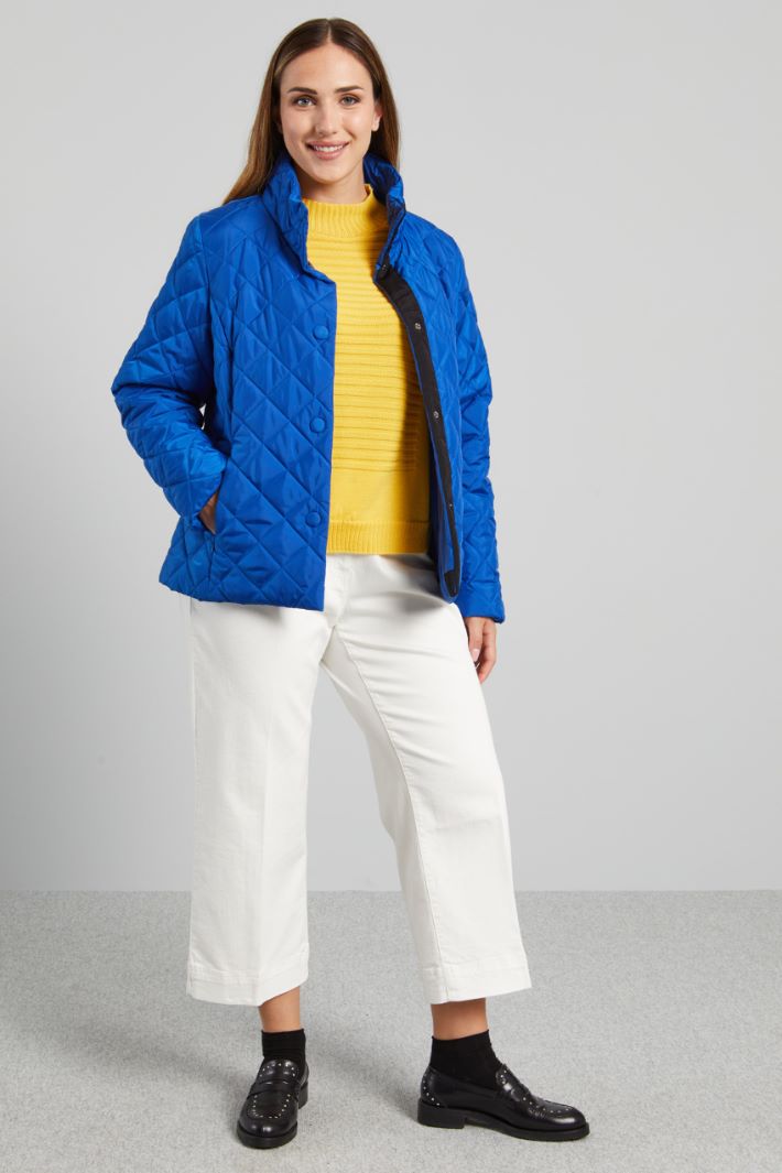 Padded jacket with fabric-covered buttons Intrend