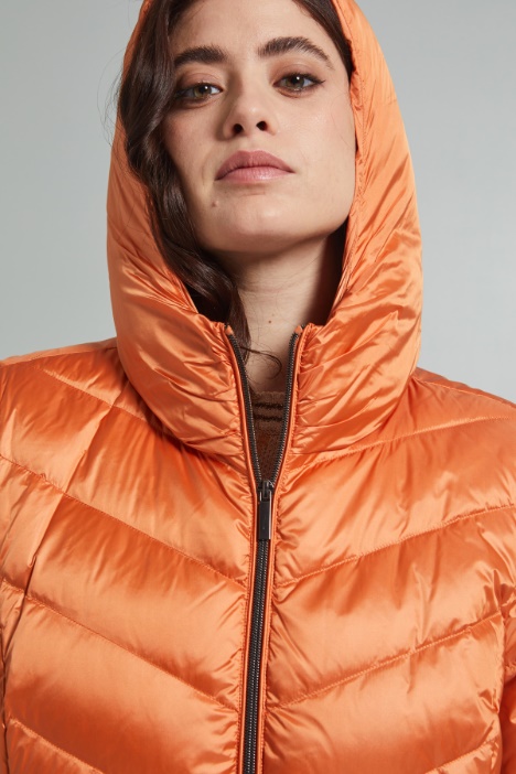 Piumino in raso cangiante