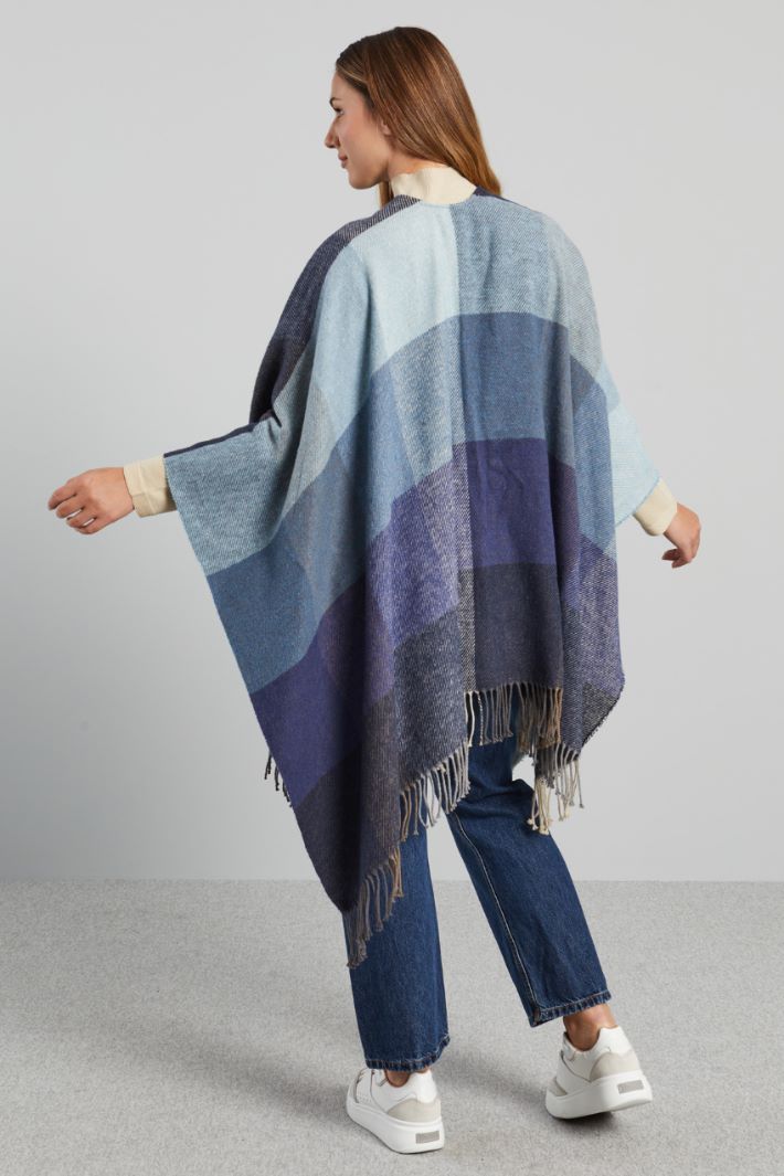 Check yarn-dyed cape Intrend - 2