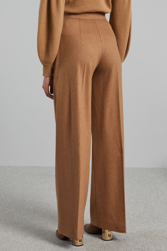 Camel jersey trousers Intrend - 2