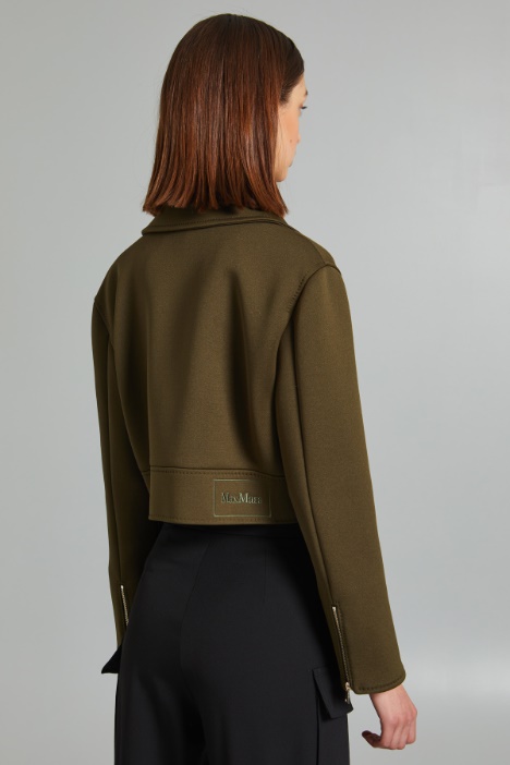 Biker in jersey compatto