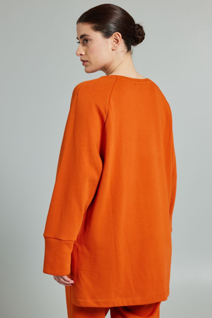 Asymmetrical cotton sweatshirt Intrend - 2