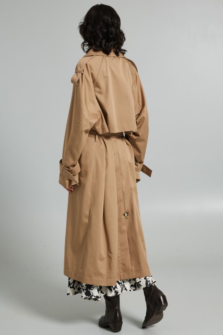 Oversized gabardine trench coat Intrend - 2