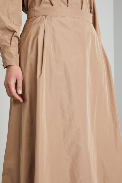 Gonna svasata in taffetà