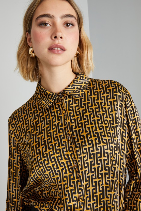 Camicia in raso stampato