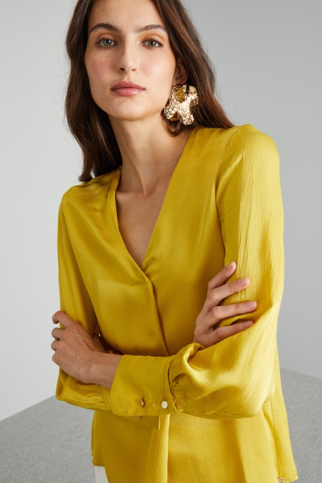 Blusa in raso martellato