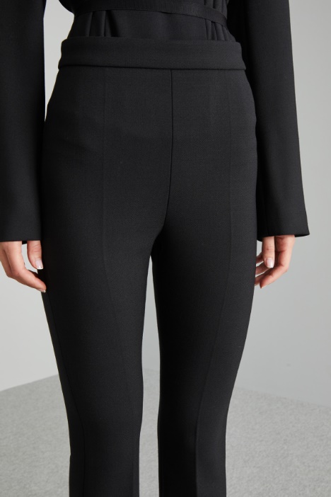 Pantalones rectos de gabardina