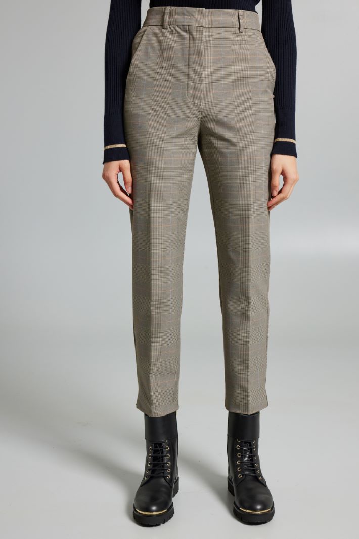 Trousers in a technical batavia Intrend - 3