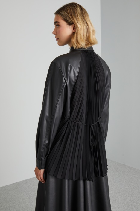 Camicia in similpelle