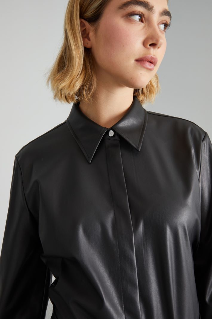 Faux leather shirt Intrend - 4