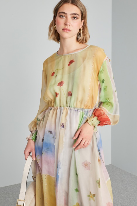 Abito in chiffon stampato