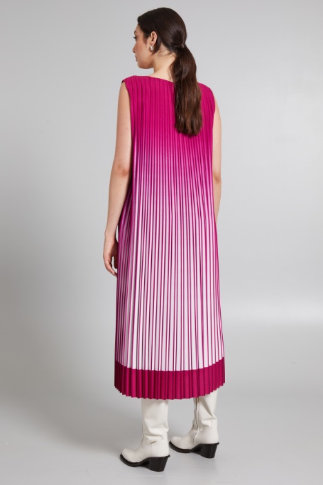 Abito in crepe plissé