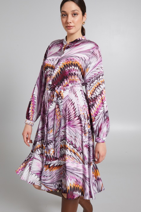 Abito in raso con fusciacca