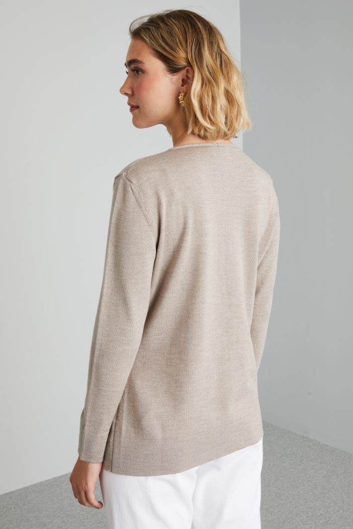 V-neck sweater Intrend - 2