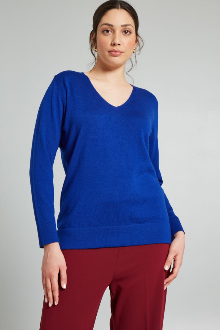 V-neck sweater Intrend - 3