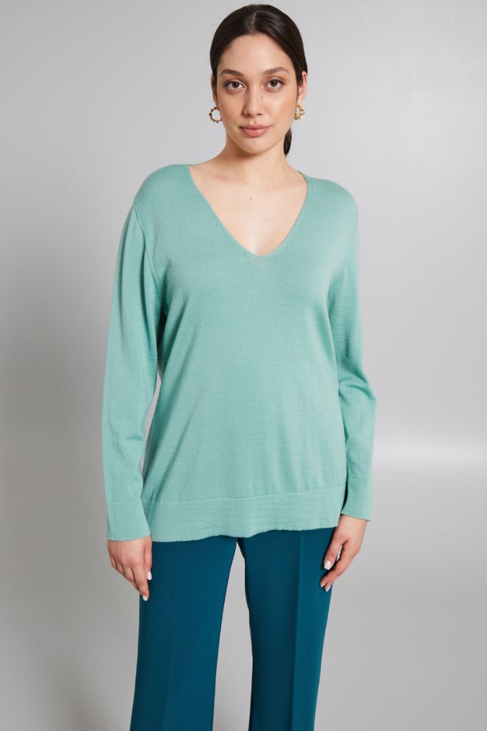 V-neck sweater Intrend - 3