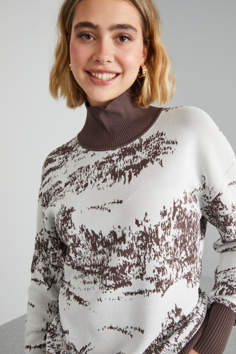 Maglia in viscosa jacquard