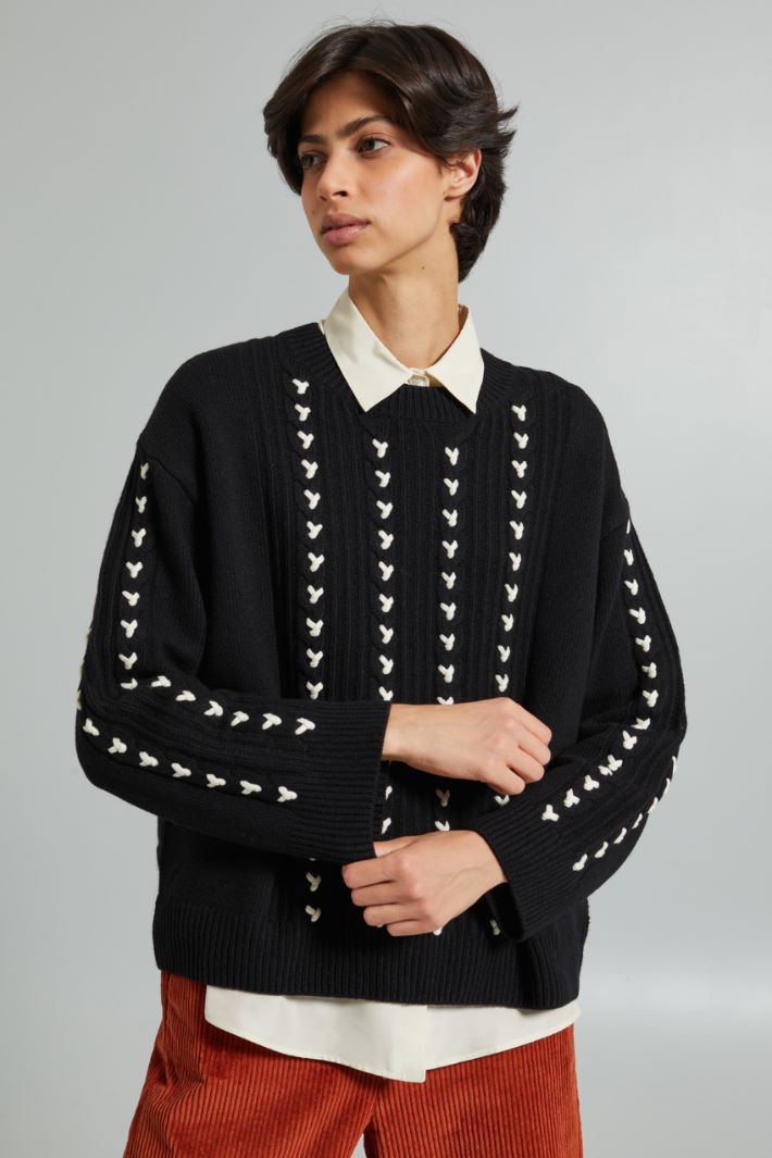 Sweater with contrasting details Intrend - 3