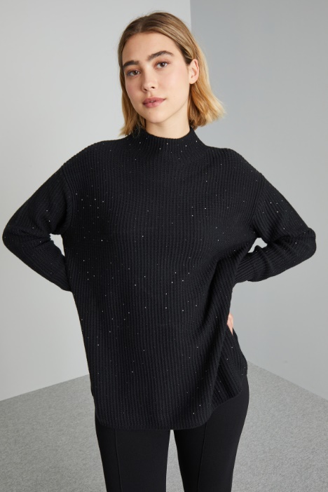 Sweater with rhinestones Intrend