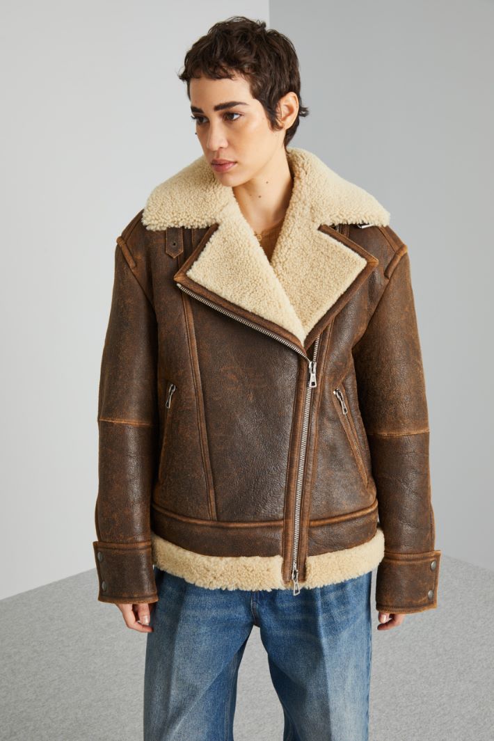 Oversized sheepskin jacket Intrend - 3