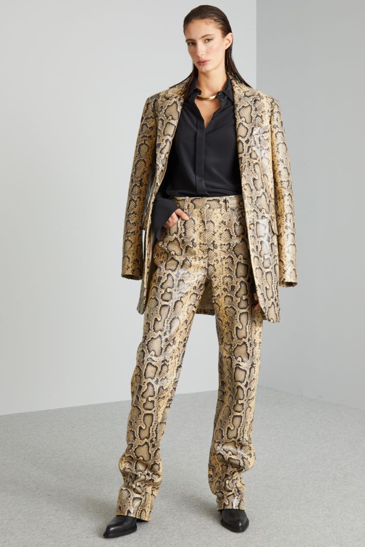 Python-print leather trousers Intrend