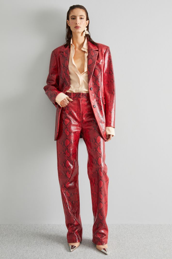 Python-print leather trousers Intrend