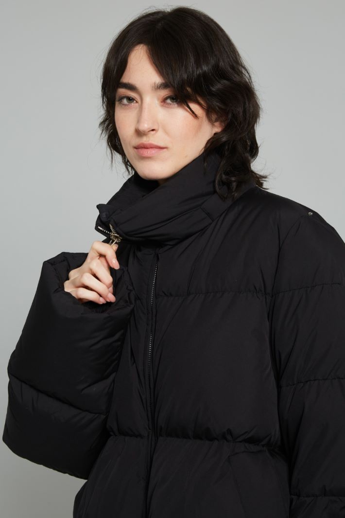 Short waterproof fabric down jacket Intrend - 4