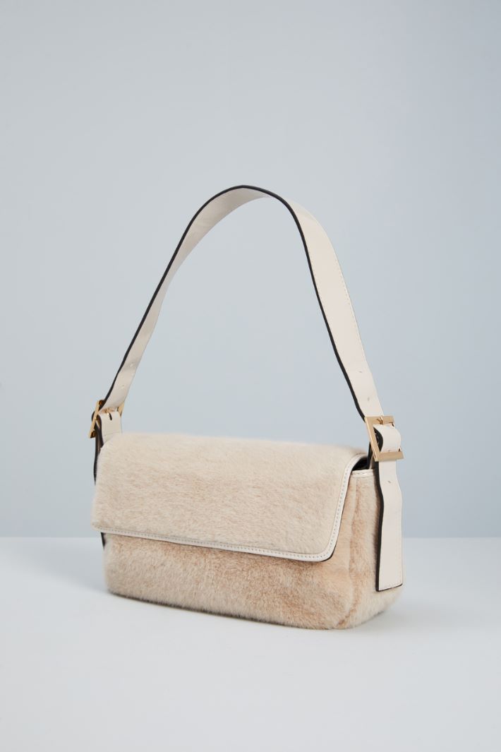 Fur-effect bag Intrend - 2